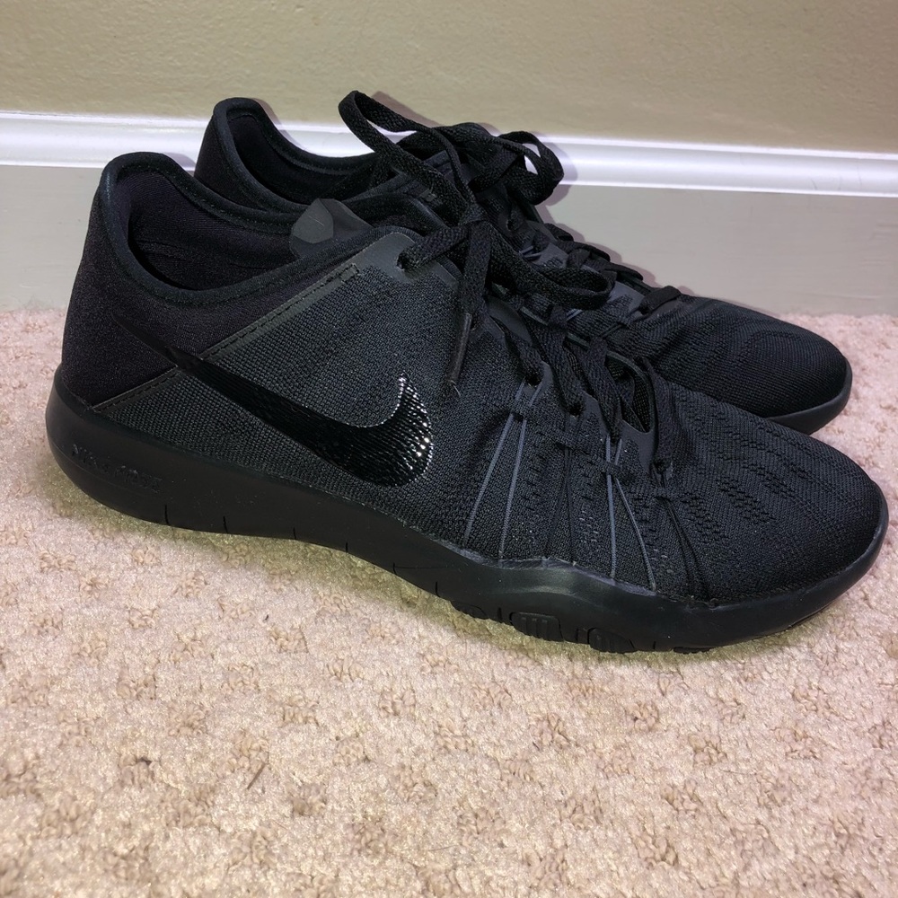 Womens Nike Free TR 6 Training Shoes